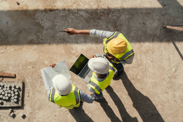 Best Custom Concrete Contractor  in Magalia, CA